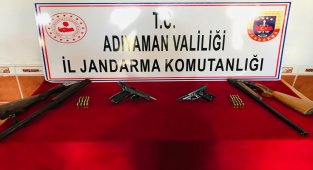 Adıyaman'da tabanca ve tüfek ele geçirildi