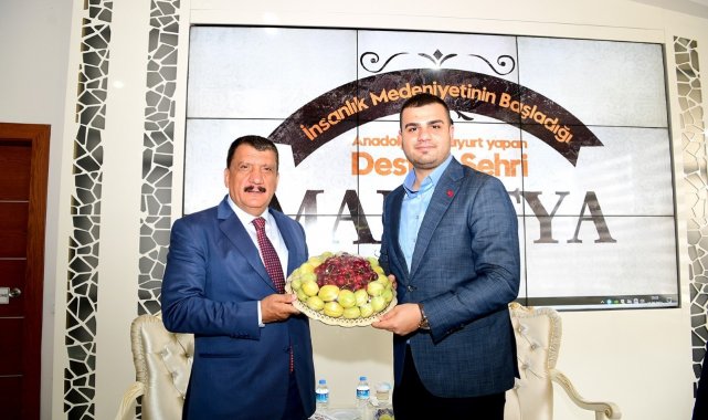 AK Partili İnan, Başkan Gürkan'ı ziyaret tti