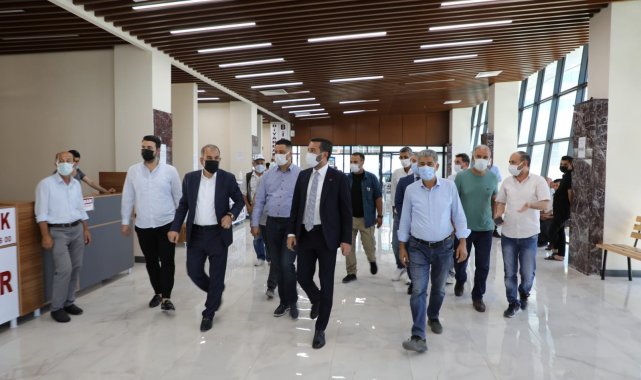 Başkan Şerifoğulları: "Gecemizi gündüzümüze katarak çalışıyoruz"