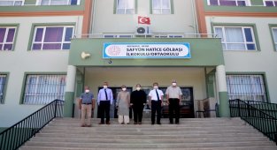 Besni'de okul baştan aşağı yenilendi