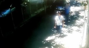 Diyarbakır'da kapkaç şüphelisi saklandığı evde polisin operasyonuyla yakalandı