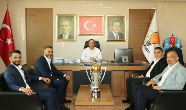 Diyarbekirspor'dan Vali Karaloğlu'na kupalı ziyaret