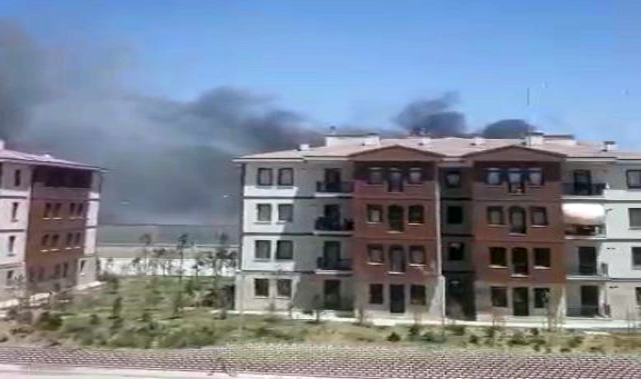 Elazığ Sebze Halinde Yangın