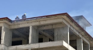Elazığ'da çatı yangını