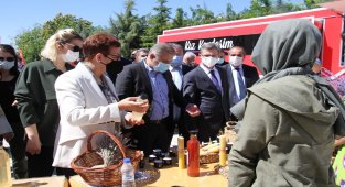 Elazığ'da Kız Kardeşim projesine start verildi, ürünler Türkiye ve dünya pazarında yer alacak