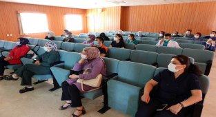 FÜ'de yoğum bakım personeline "Hastane Enfeksiyonlarının Önlenmesi" eğitimi