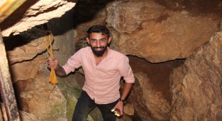 Harput'a çıkanların uğrak noktası Buzluk Mağarası, giren 5 dakika duramıyor