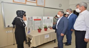 Öğrencilerin hazırladığı proje sergisi açıldı