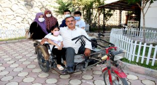 Okuma yazma bilmeyen engelli babanın azmi ile 3 çocuğu hafız oldu