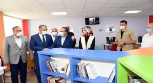 Şehit Ayhan Yanık'ın ismi mezun olduğu okulun kütüphanesine verildi