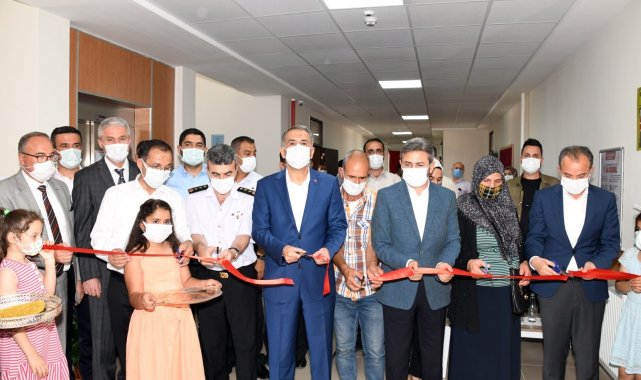 Silah arkadaşları şehidin memleketine kütüphane kurdu