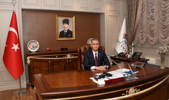 Vali Çuhadar'dan aşı olun çağrısı