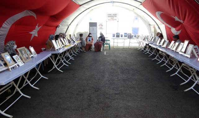 Eylemdeki anne Elhaman'dan PKK'ya tepki