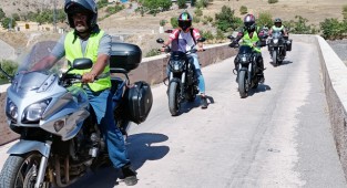 Motosiklet Kulübü Palu’ya Çıkarma Yaptı