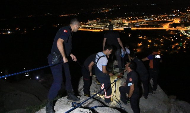 Uçurumun eşiğinde mahsur kalan kadın için film sahnelerini aratmayan kurtarma operasyonu