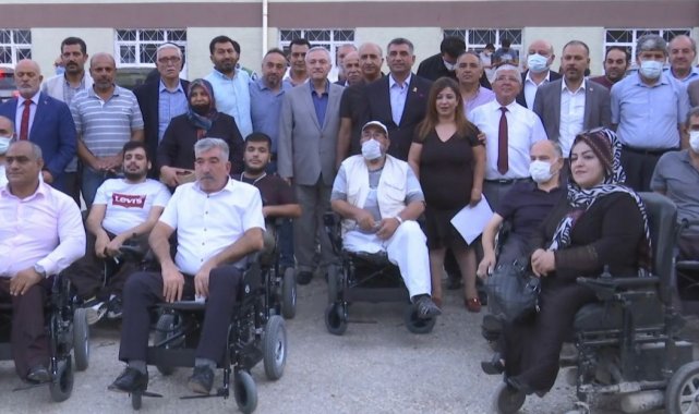 AED'den 33 akülü tekerlekli sandalye
