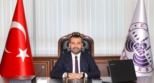 Başkan Şerifoğulları'ndan Öğretmenler Günü Mesajı
