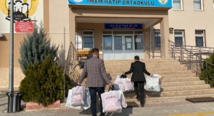Öğrencilere Yardımlar Devam Ediyor