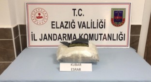 Streç filme sarılı uyuşturucu Jandarmaya takıldı