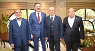 Başkan Dumandağ üyelerin ve Elazığ'ın sorunlarını TOBB Başkanına iletti