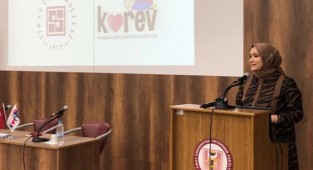 Fırat Üniversitesi'nde 'Koruyucu Aile ve Evlat Edindirme' konferansı gerçekleşti