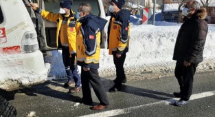 Kartaldere Köyünde Mahsur Kalan Bir Hasta Kurtarıldı