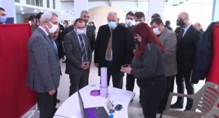 ‘Geleceğin Mühendisleri Tasarımlarını Yarıştırıyor’ Ödül Töreni Düzenlendi