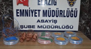 Kablo Hırsızları Polisten Kaçamadı