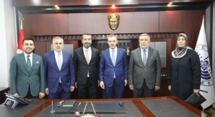 Kandemir Belediyeyi Ziyaret Etti
