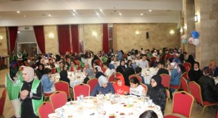 İHH’dan 15 Ramazan Yetim Günü İftar Programı