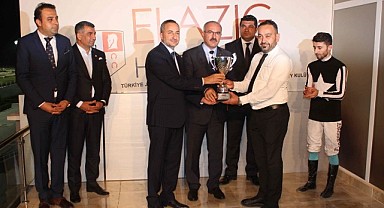 Geleneksel Kupa Koşusunun 16’cısını Into Kazandı