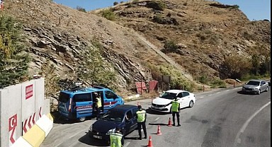 Elazığ’da Jandarmadan Radarlı ve “Dron”lu Trafik Denetimi