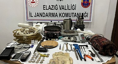 Hırsızlar Jandarmadan Kaçamıyor