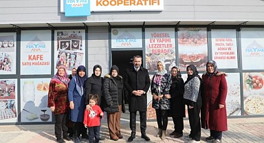 Başkan Şerifoğulları Sosyal Yaşam Merkezi'ni Ziyaret Etti