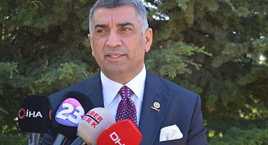 Erol, “Kul Hakkına Giriyorsunuz”