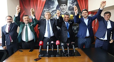Ali Özcan, Chp İçin Bağımsız Adaylıktan Çekildi