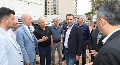 BAŞKAN ŞERİFOĞULLARI AKPINAR MAHALLESİ YENİ YAŞAM ALANI'NDA İNCELEMELERDE BULUNDU