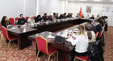 BAŞKAN ALAN, MİMAR VE MÜHENDİSLERLE BİR ARAYA GELDİ