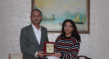 ELAZIĞ RUH SAĞLIĞI VE HASTALIKLARI HASTANESİ’NDE 100 YIL ŞİİR YARIŞMASI