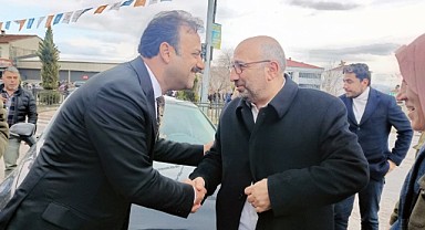 MİTİNG GİBİ AÇILIŞ