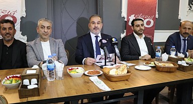 BAŞKAN ALAN, MAHALLE MUHTARLARIYLA İFTARDA BİR ARAYA GELDİ