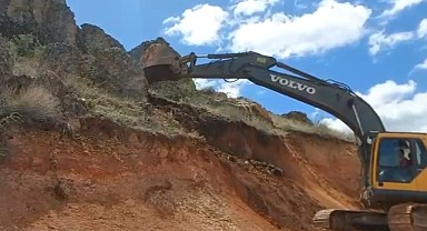 Kaya Düşmesi Riskine Karşı Güvenlik Önlemleri Alınıyor