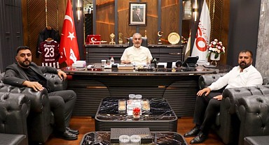 Galerici Esnaflarından Başkan Alan’a Teşekkür Ziyareti