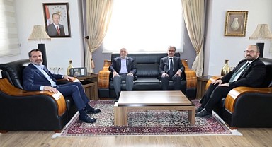 TİCARET BORSASI BAŞKANI DUMANDAĞ’DAN BAŞKAN ŞERİFOĞULLARI’NA ZİYARET