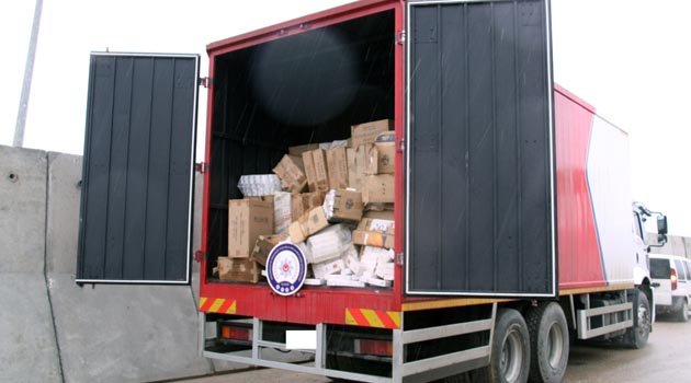 203 BİN PAKET KAÇAK SİGARA ELE GEÇİRİLDİ