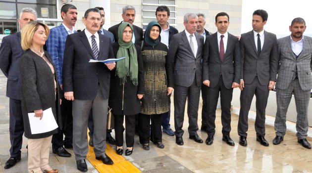 AK PARTLİ BELEDİYE MECLİS ÜYELERİNDEN KILIÇDAROĞLU HAKKINDA SUÇ DUYURUSU