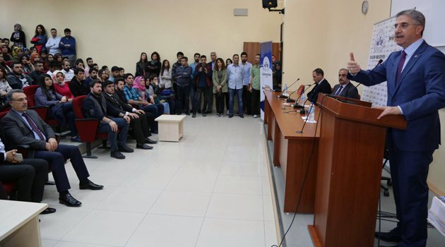 BAŞKAN YANILMAZ, FIRAT ÜNİVERSİTESİ ÖĞRENCİLERİYLE BULUŞTU