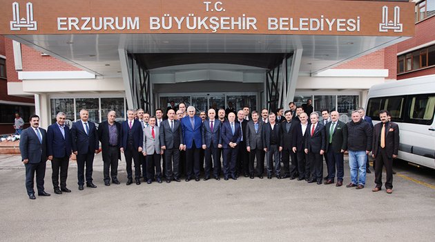 BELEDİYE BAŞKANLAR ERZURUM'DA BULUŞTU