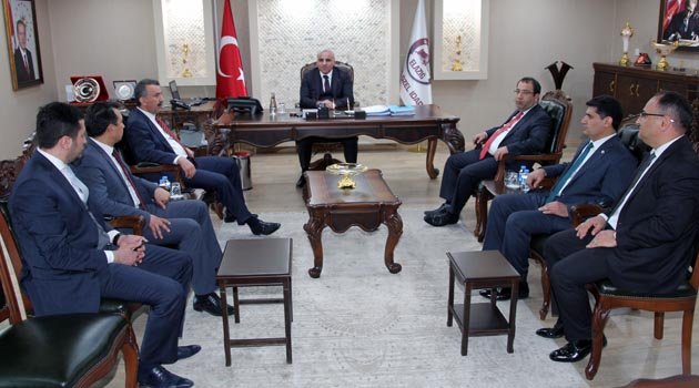 ÇALIŞMA VE SOSYAL GÜVENLİK BAKANLIĞI HEYETİNDEN VALİ ZORLUOĞLU’NA ZİYARET