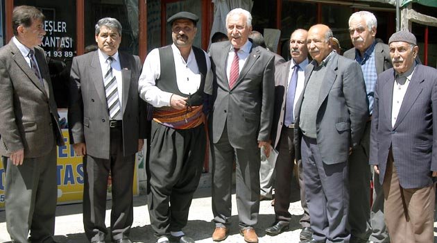 CHP Adayları, Keban’ı Karış Karış Gezdi
